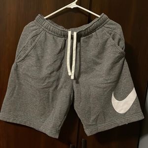 Nike Mens Gray Shorts size small
